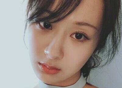 大方承认整容？杨紫晒自拍并发文：我不是我