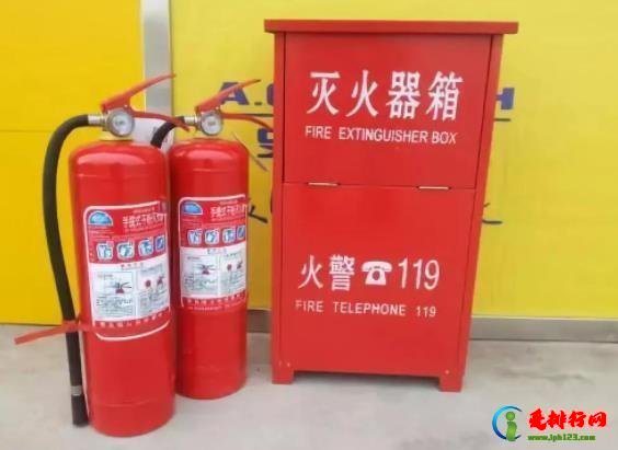 干粉灭火器一年一换吗？灭火器过期了怎么更换