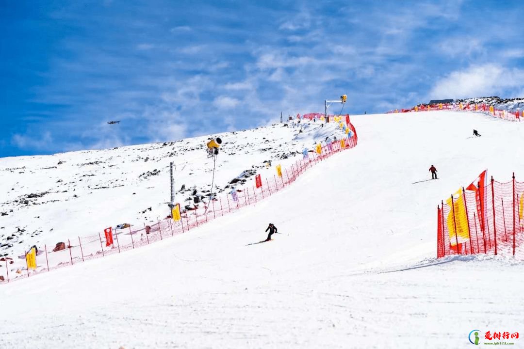 中国十大滑雪胜地排行榜,中国最好的滑雪场有哪些