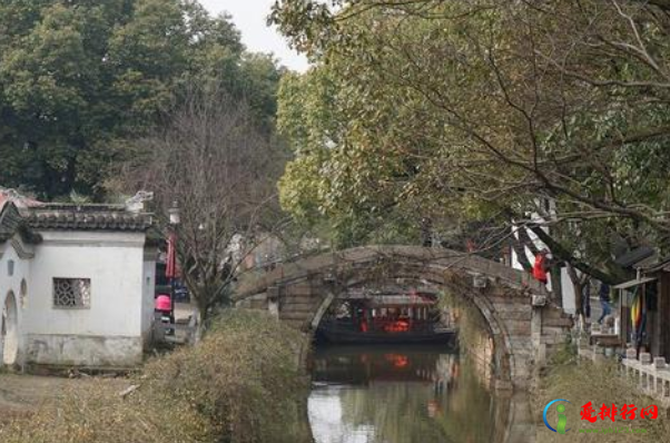 江苏十大最美古镇 江苏古镇旅游景点排名前十